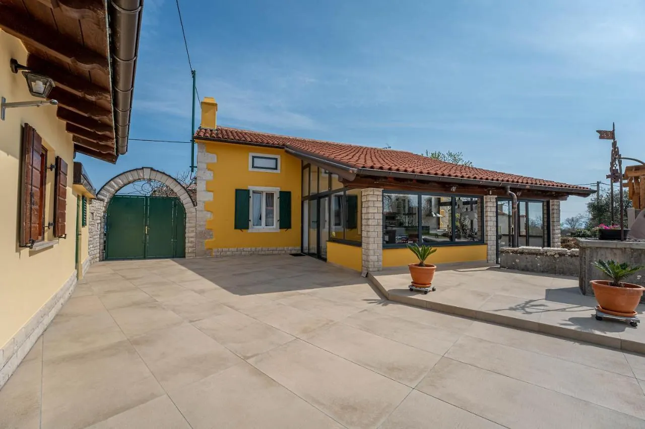 Ferienhaus/Holidayhouse Smokvica **** In Rakalj كرواتيا