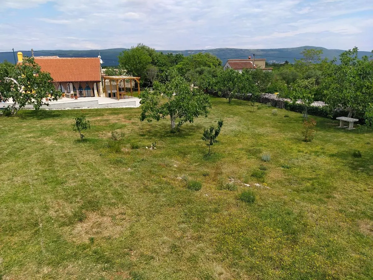 بيت للعطل Ferienhaus/Holidayhouse Smokvica **** In Rakalj