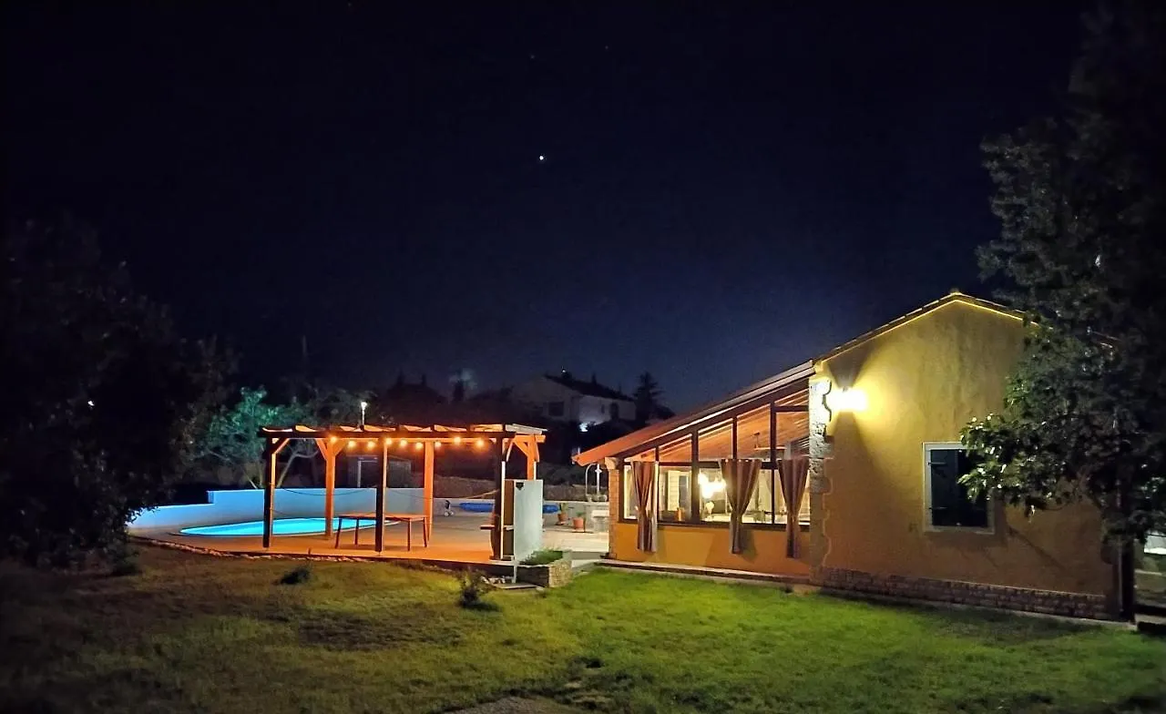 Ferienhaus/Holidayhouse Smokvica **** In Rakalj